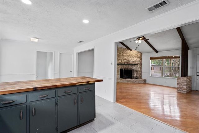 600 Dove Creek DR, Round Rock, TX 78664