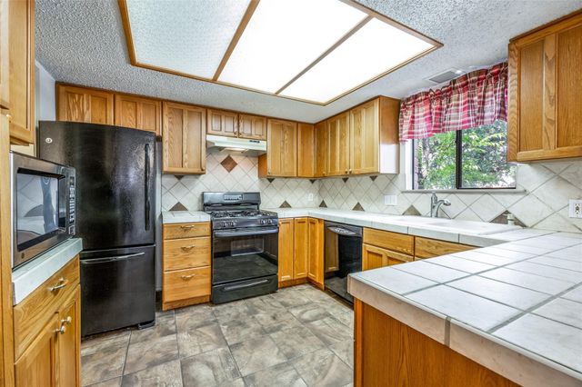1006 Silbury DR, Austin, TX 78758