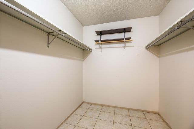 1006 Silbury DR, Austin, TX 78758
