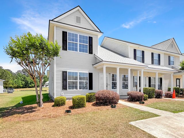212 Congaree River Drive, Summerville, SC 29485