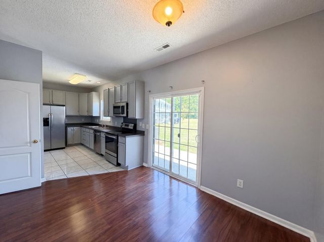 212 Congaree River Drive, Summerville, SC 29485
