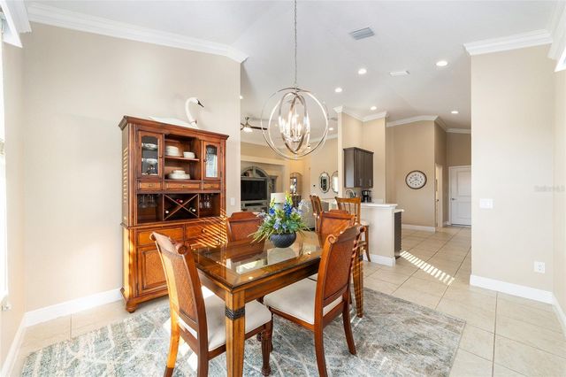 10161 JULIA ISLES AVENUE, Oxford, FL 34484