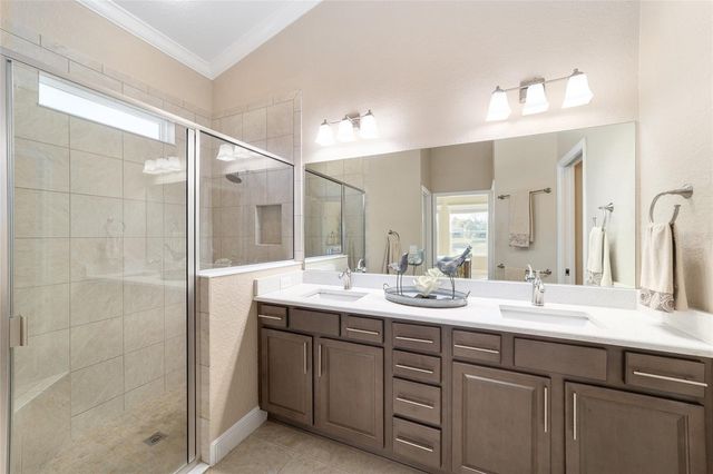 10161 JULIA ISLES AVENUE, Oxford, FL 34484