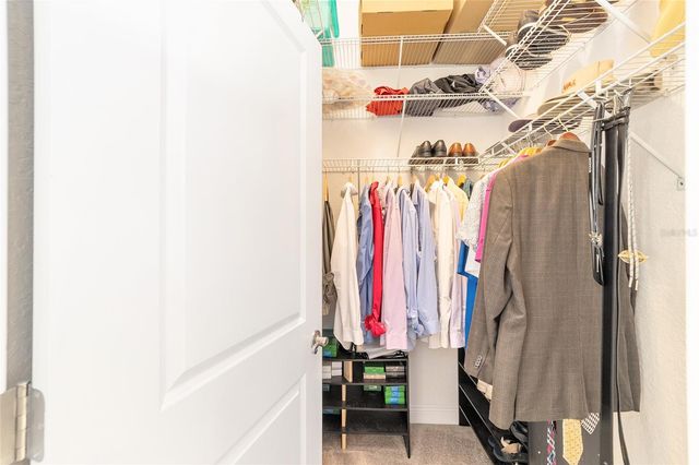 10161 JULIA ISLES AVENUE, Oxford, FL 34484