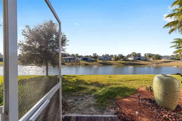 10161 JULIA ISLES AVENUE, Oxford, FL 34484