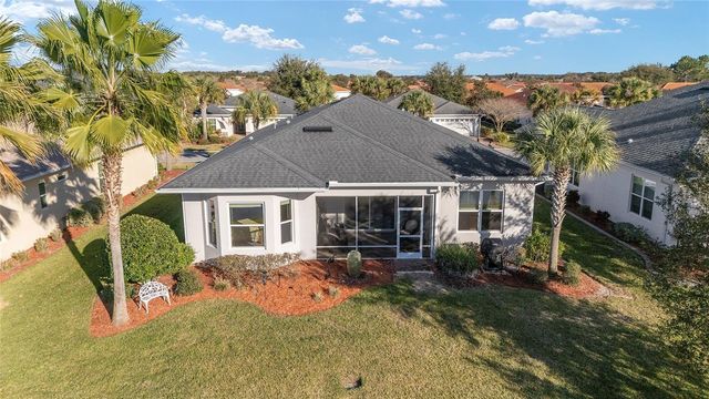 10161 JULIA ISLES AVENUE, Oxford, FL 34484
