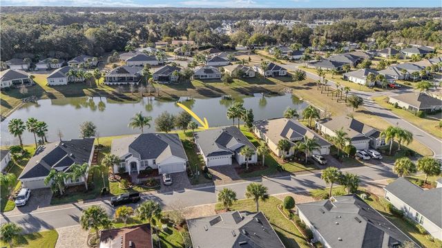 10161 JULIA ISLES AVENUE, Oxford, FL 34484