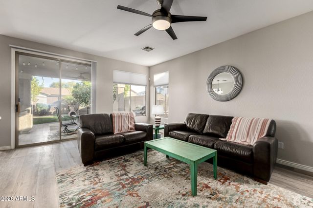 29727 N LITTLE LEAF Drive, San Tan Valley, AZ 85143