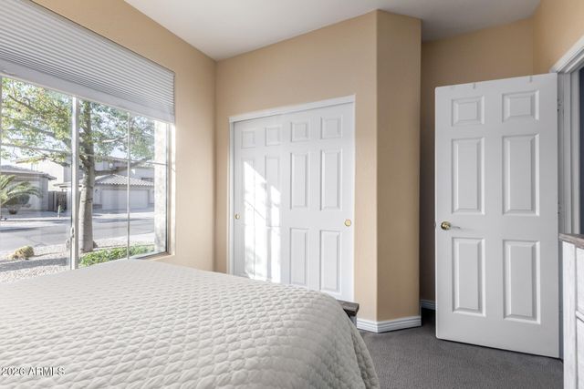 29727 N LITTLE LEAF Drive, San Tan Valley, AZ 85143