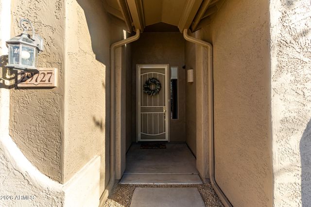 29727 N LITTLE LEAF Drive, San Tan Valley, AZ 85143