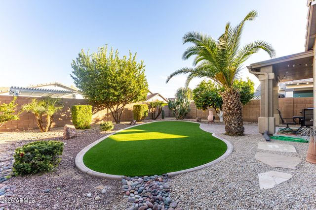 29727 N LITTLE LEAF Drive, San Tan Valley, AZ 85143