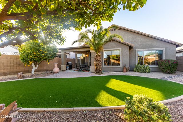29727 N LITTLE LEAF Drive, San Tan Valley, AZ 85143