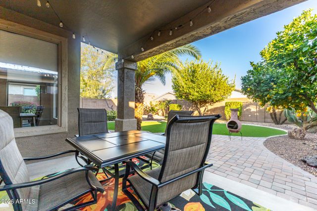 29727 N LITTLE LEAF Drive, San Tan Valley, AZ 85143