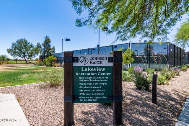 29727 N LITTLE LEAF Drive, San Tan Valley, AZ 85143