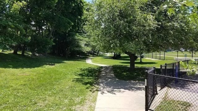 32 Whites Ave D65, Watertown, MA 02472