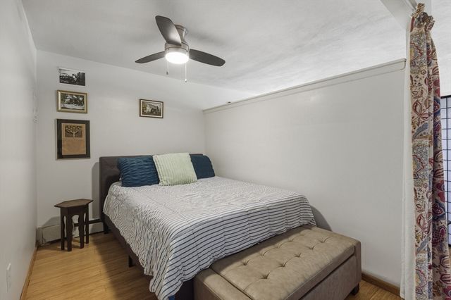 32 Whites Ave D65, Watertown, MA 02472