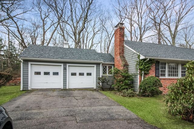 89 Indian Trl, Scituate, MA 02066