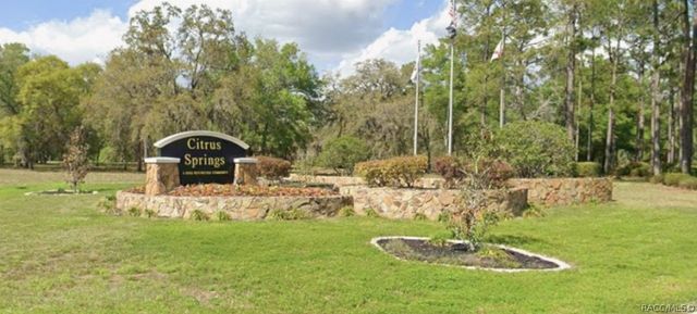 9333 N Kirkland Terrace, Dunnellon, FL 34434