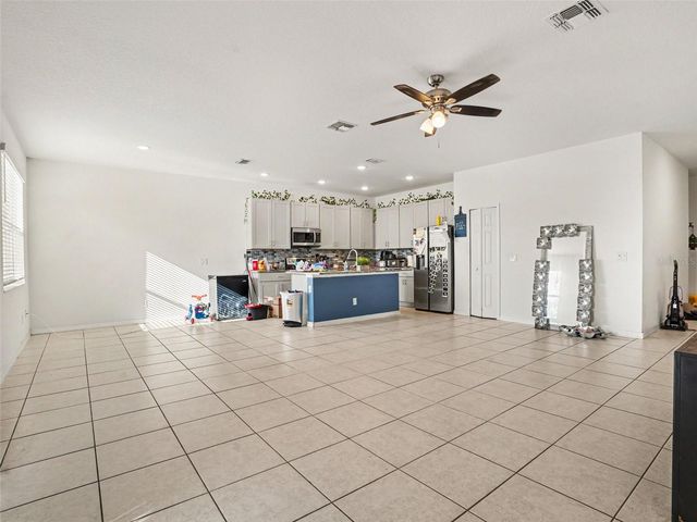 230 TARPON BAY BOULEVARD, Haines City, FL 33844