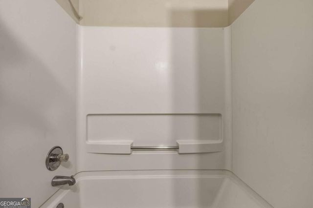 1242 Vintage Pointe Drive, Lawrenceville, GA 30044