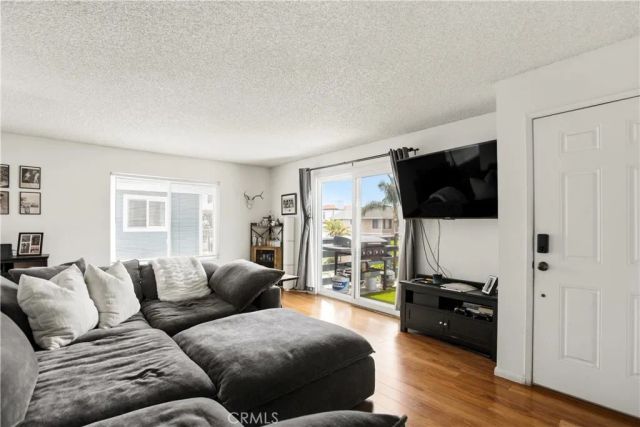 511 Avenida Victoria 1, San Clemente, CA 92672