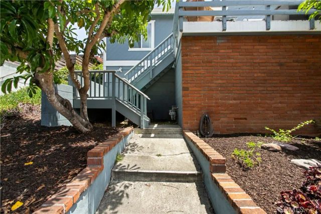 511 Avenida Victoria 1, San Clemente, CA 92672