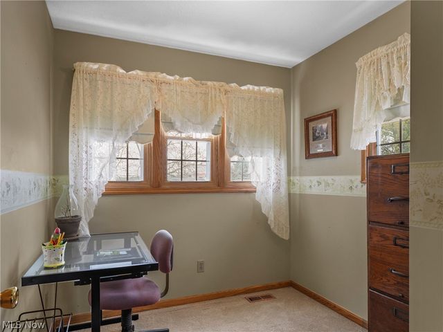 4576 Alabama Avenue SW, Navarre, OH 44662