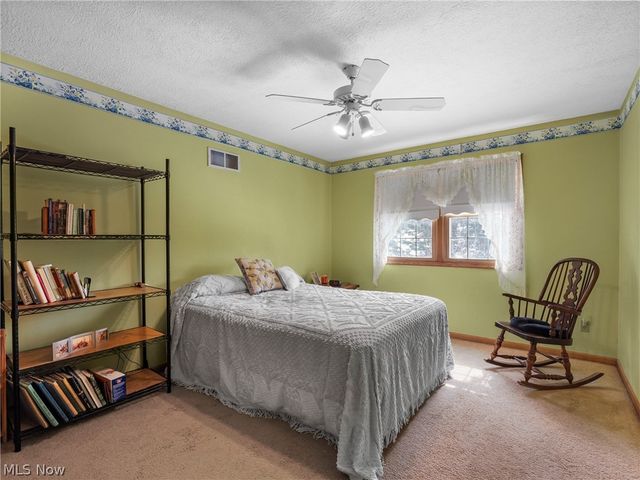 4576 Alabama Avenue SW, Navarre, OH 44662