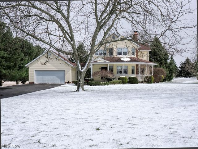 4576 Alabama Avenue SW, Navarre, OH 44662