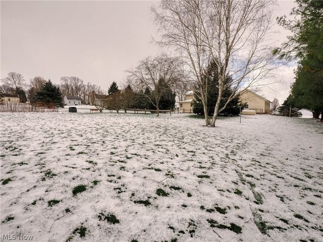 4576 Alabama Avenue SW, Navarre, OH 44662