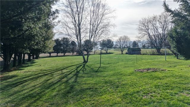 4576 Alabama Avenue SW, Navarre, OH 44662