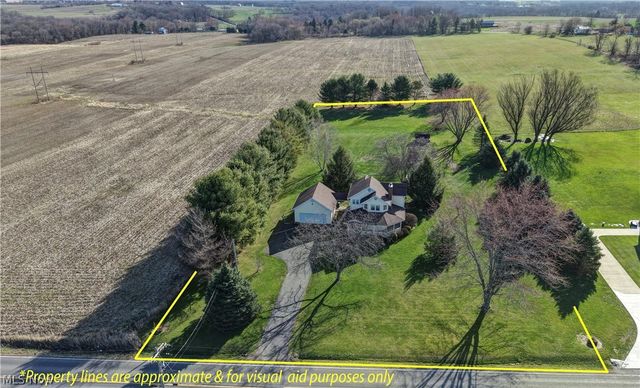 4576 Alabama Avenue SW, Navarre, OH 44662