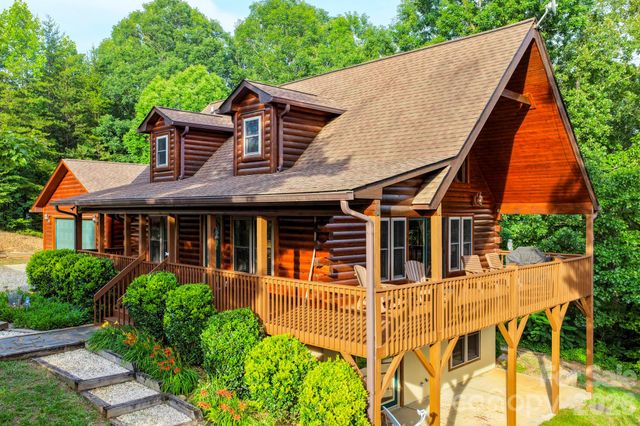 603 Laurel Lakes Parkway, Lake Lure, NC 28746