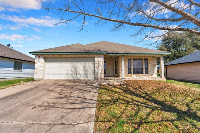 204 Cailin CT, Burnet, TX 78611