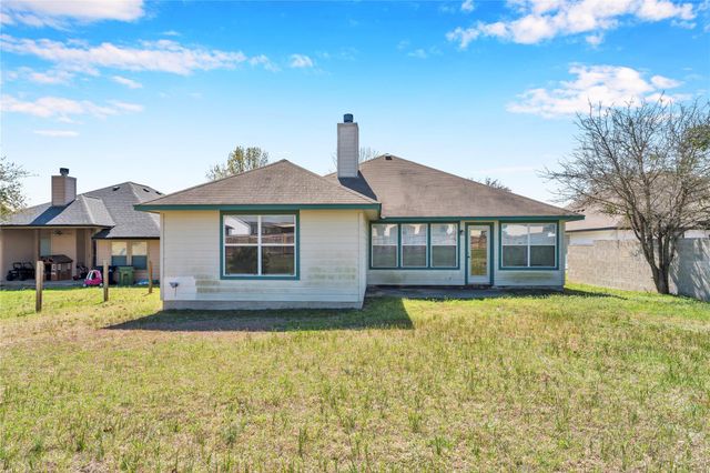 204 Cailin CT, Burnet, TX 78611