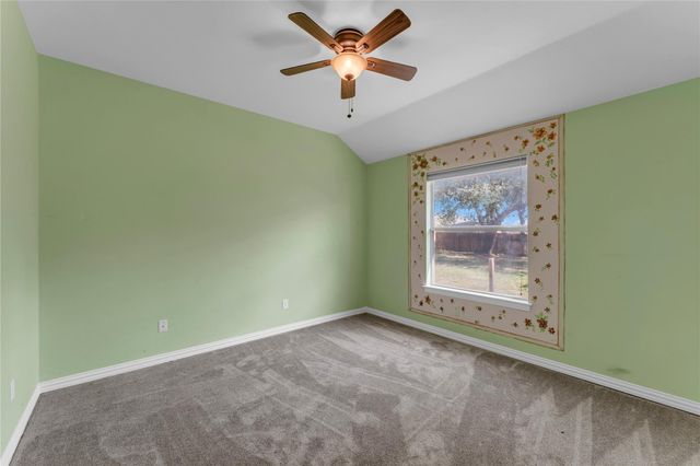 204 Cailin CT, Burnet, TX 78611