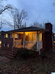 604 OVERLOOK DRIVE, Midfield, AL 35228