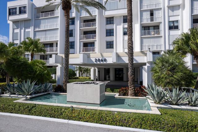 2860 S Ocean Boulevard 214, Palm Beach, FL 33480