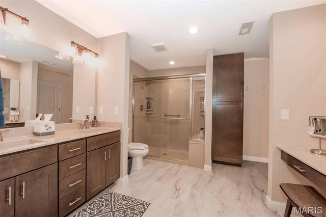 3275 Echo Lake Drive, Byrnes Mill, MO 63025