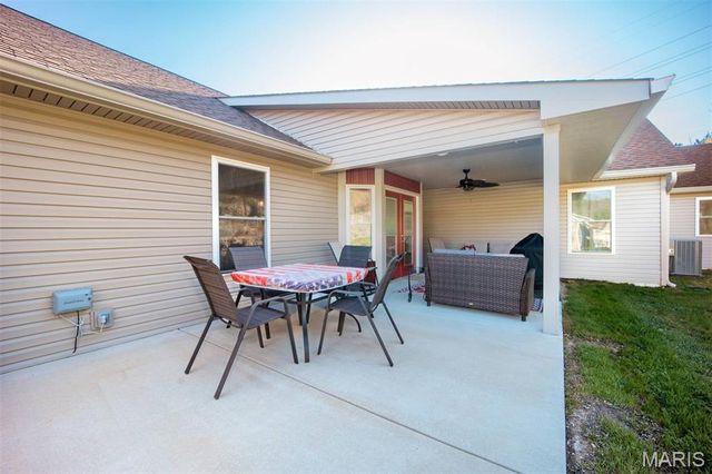 3275 Echo Lake Drive, Byrnes Mill, MO 63025