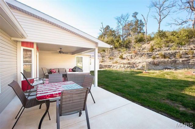 3275 Echo Lake Drive, Byrnes Mill, MO 63025