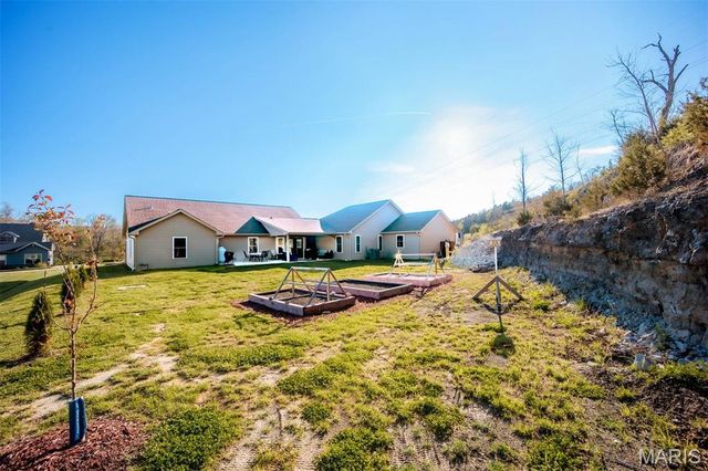 3275 Echo Lake Drive, Byrnes Mill, MO 63025