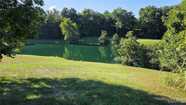 3275 Echo Lake Drive, Byrnes Mill, MO 63025