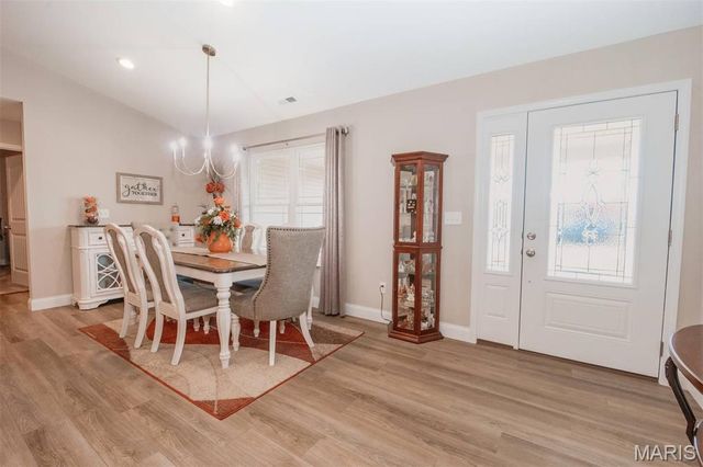 3275 Echo Lake Drive, Byrnes Mill, MO 63025