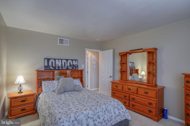 3850 NAAMANS CREEK RD, Upper Chichester, PA 19061