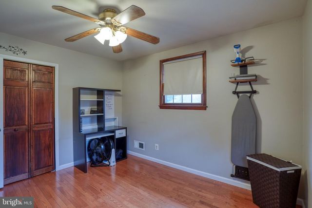 3850 NAAMANS CREEK RD, Upper Chichester, PA 19061