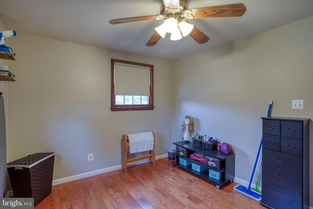 3850 NAAMANS CREEK RD, Upper Chichester, PA 19061