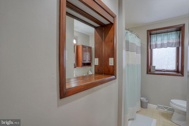 3850 NAAMANS CREEK RD, Upper Chichester, PA 19061