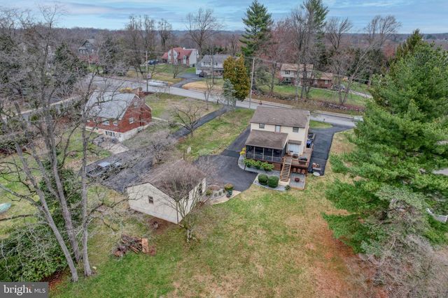 3850 NAAMANS CREEK RD, Upper Chichester, PA 19061