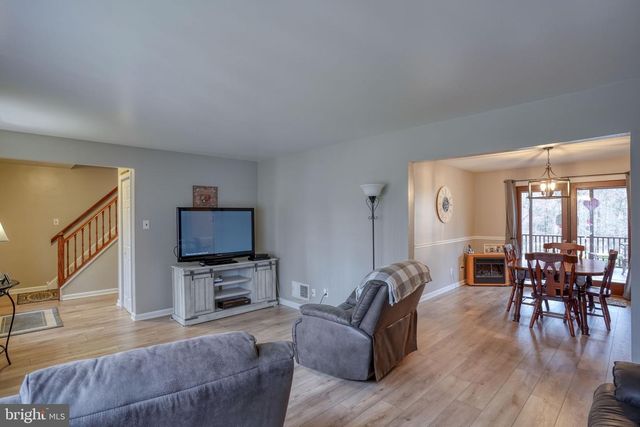 3850 NAAMANS CREEK RD, Upper Chichester, PA 19061